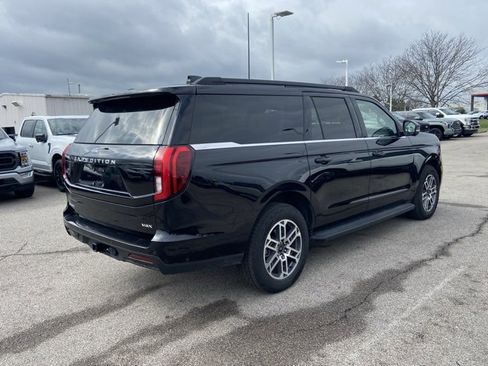 Certified 2025 Ford Expedition Max Active image 3