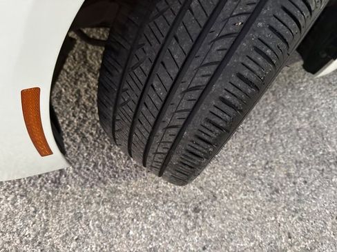 Used 2019 BMW 530i 530i w/ Convenience Package image 6