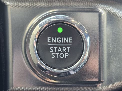Used 2022 Ford F150 Platinum w/ Equipment Group 701A High AWD/4WD image 19