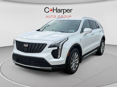 Used 2022 Cadillac XT4 Premium Luxury w/ Enhanced Visibility Package AWD/4WD image 7