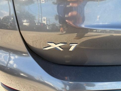 Used 2021 BMW X1 sDrive28i w/ Premium Package FWD image 12