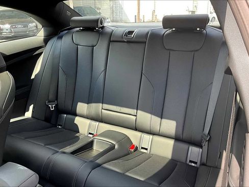 New 2025 BMW 230i Coupe w/ Premium Package image 17