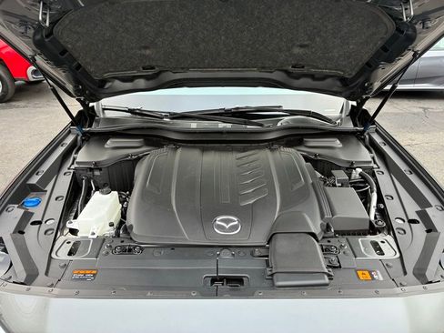 Used 2025 MAZDA CX-90 3.3 Turbo w/ Preferred Package image 9