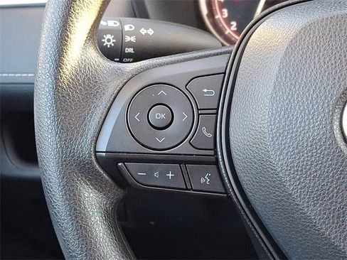 Certified 2025 Toyota RAV4 LE image 20