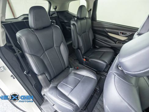 Used 2022 Subaru Ascent Limited w/ Technology Package AWD/4WD image 41
