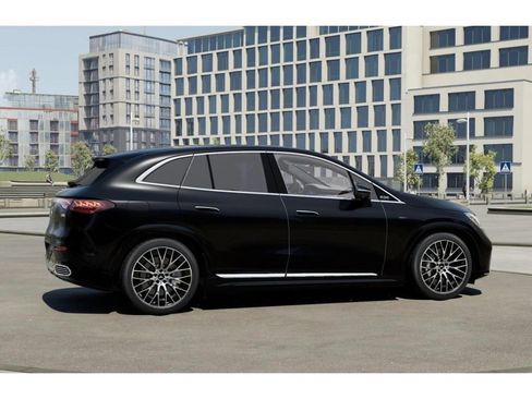 New 2025 Mercedes-Benz EQE AMG 4MATIC SUV image 18