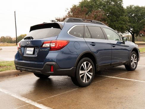 Used 2019 Subaru Outback 2.5i Limited w/ Protection Package #1 image 9