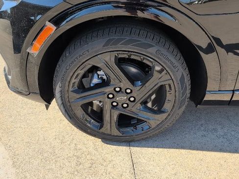 New 2026 Chevrolet Equinox EV RS image 3