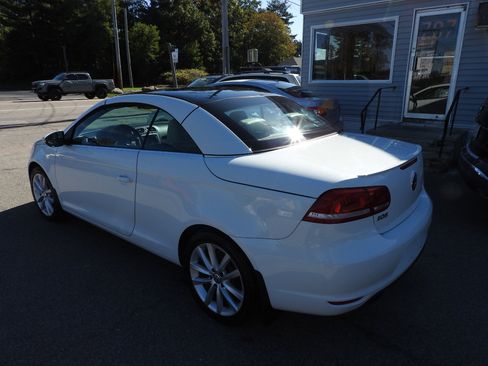 Used 2016 Volkswagen Eos Komfort image 6