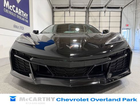 Used 2024 Chevrolet Corvette Z06 RWD image 10
