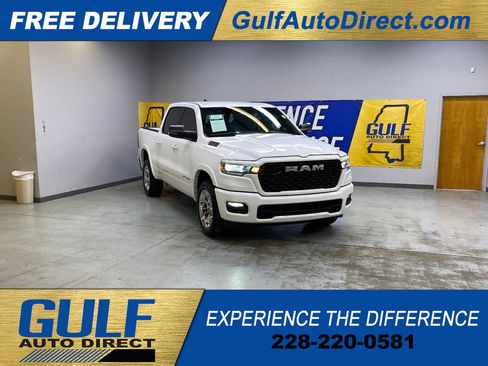 Used 2025 RAM 1500 Big Horn AWD/4WD image 1