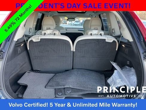 Certified 2025 Volvo XC90 T8 Ultra w/ Protection Package Premier image 15