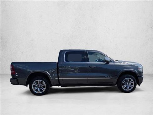 Used 2024 RAM 1500 Limited AWD/4WD image 4