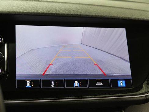 Used 2021 Buick Envision Essence w/ Technology Package I image 14