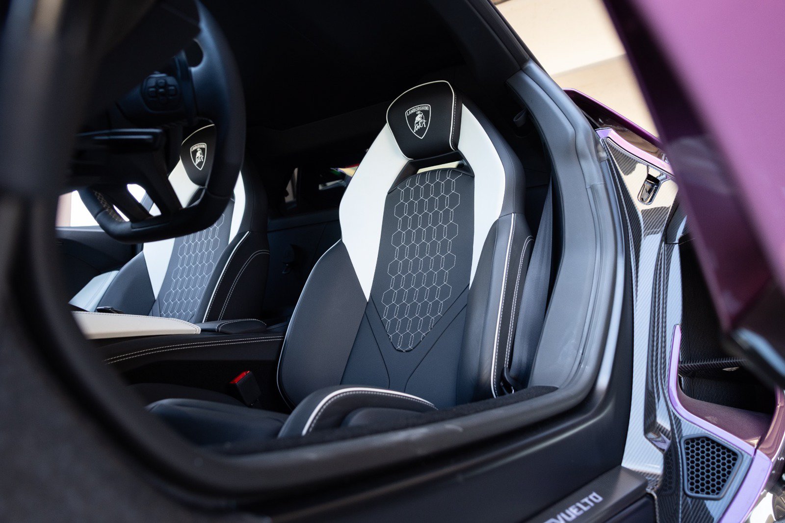 Used 2026 Lamborghini Revuelto AWD/4WD image 67