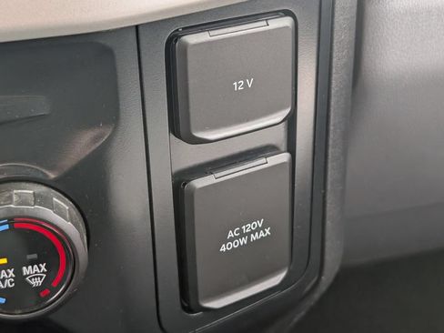 Used 2023 Ford F250 XLT w/ FX4 Off-Road Package AWD/4WD image 22