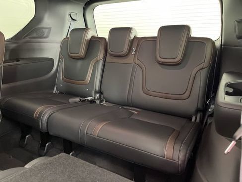 New 2026 Nissan Armada SL w/ Captain's Chari Seat Package RWD image 45