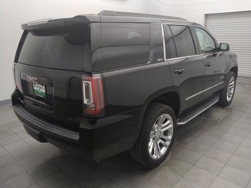 Used 2017 GMC Yukon SLT w/ Premium Edition RWD image 9