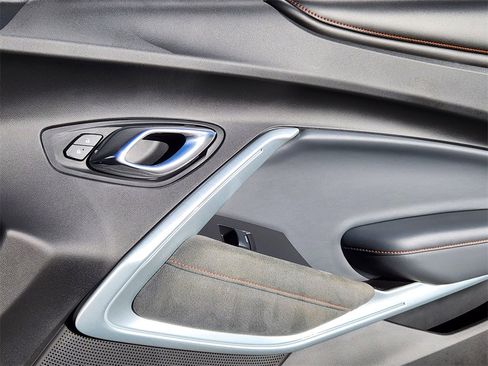 Used 2017 Chevrolet Camaro SS w/ 50th Anniversary Edition image 15