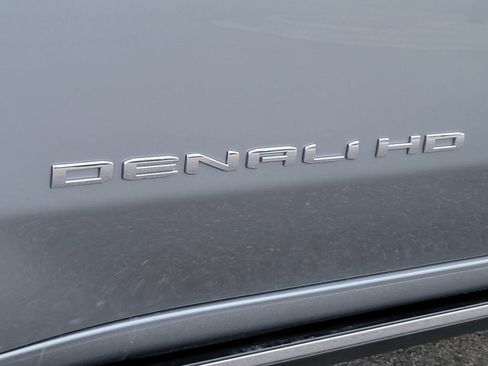 New 2026 GMC Sierra 2500 Denali Ultimate w/ Max Trailering Package image 10