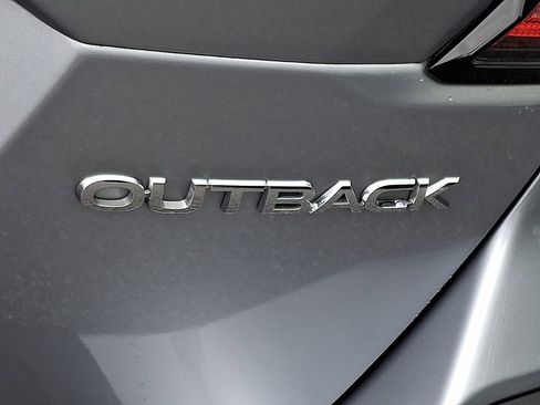 Certified 2025 Subaru Outback Limited AWD/4WD image 32