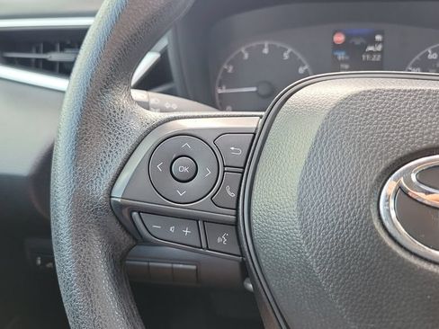 Certified 2025 Toyota Corolla LE FWD image 20