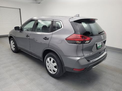Used 2019 Nissan Rogue S AWD/4WD image 3