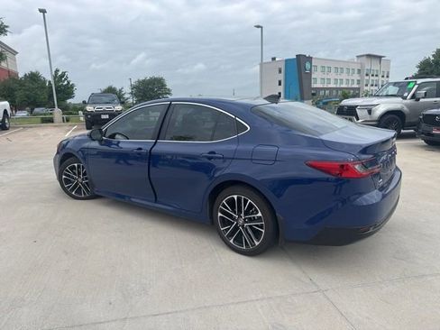 Certified 2025 Toyota Camry XLE w/ Premium Plus Package image 5