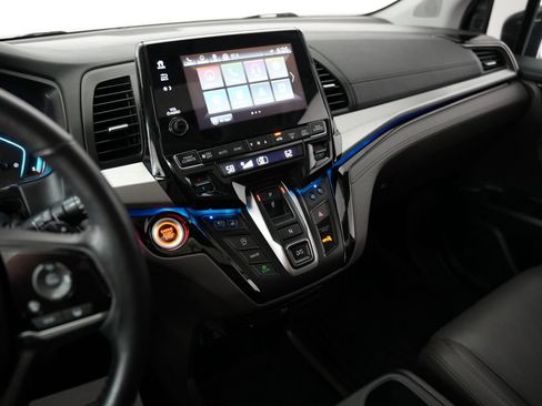 Used 2019 Honda Odyssey Elite image 18