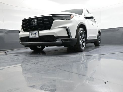 Certified 2023 Honda Pilot Elite image 29