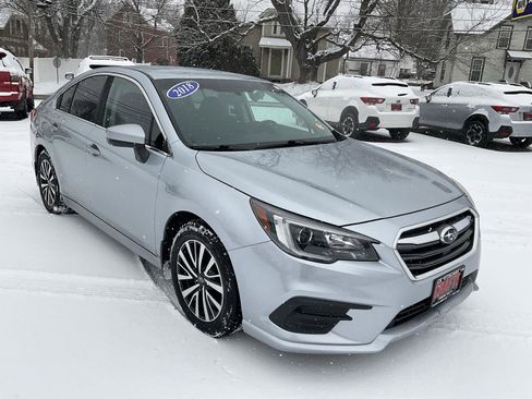 Used 2018 Subaru Legacy 2.5i Premium image 6