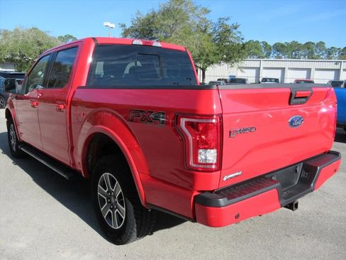 Used 2016 Ford F150 XLT w/ Equipment Group 302A Luxury image 5