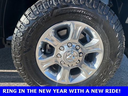 Used 2024 RAM 2500 Big Horn image 5