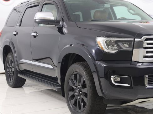 Used 2021 Toyota Sequoia Platinum image 40