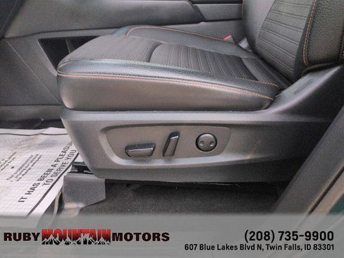 Used 2024 Nissan Pathfinder Rock Creek image 14