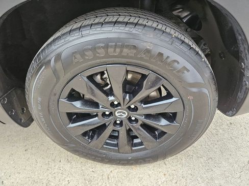 Used 2025 MAZDA CX-50 AWD 2.5 S w/ Premium Package image 25