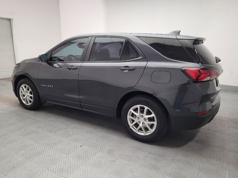 Used 2022 Chevrolet Equinox LS AWD/4WD image 3
