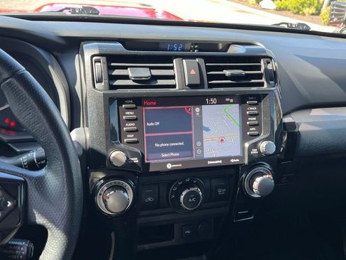 Used 2020 Toyota 4Runner TRD Off-Road Premium w/ Moonroof Package image 19