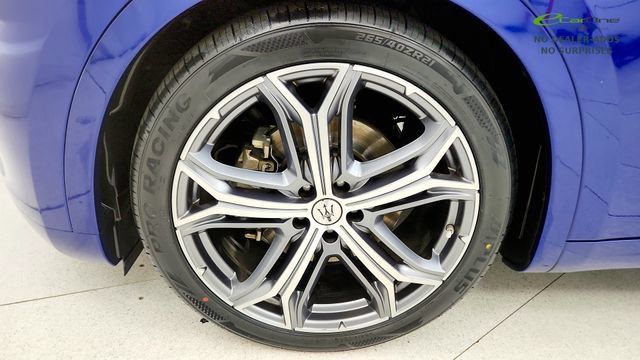 Used 2023 Maserati Levante GT AWD/4WD image 76