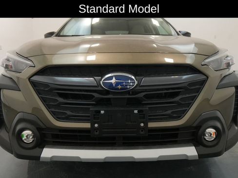 Used 2025 Subaru Outback Limited image 2