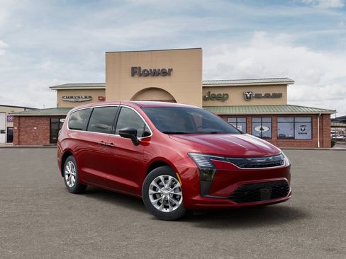 New 2027 Chrysler Pacifica Select AWD/4WD image 5
