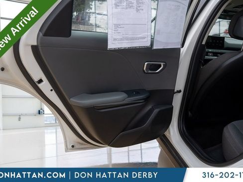 Used 2025 Kia K4 FWD image 16