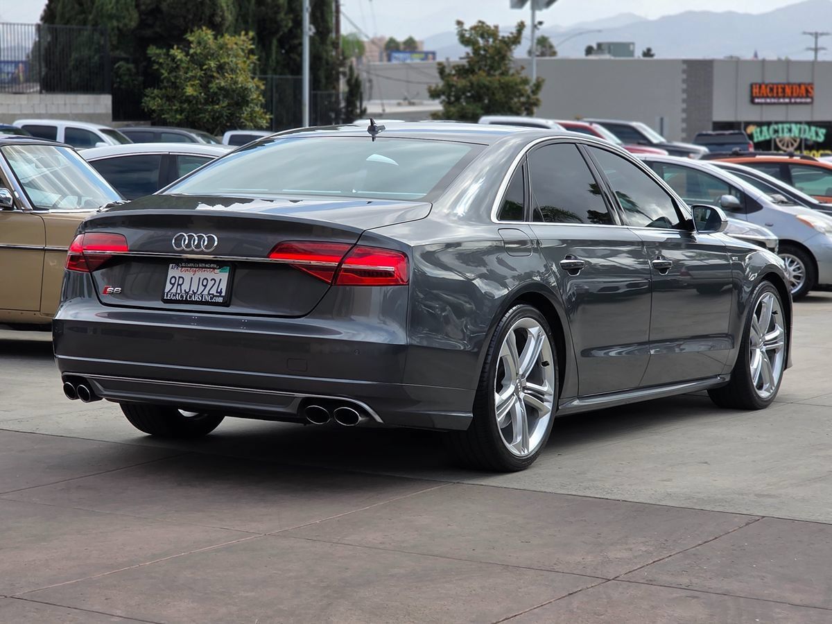 Used 2015 Audi S8 AWD/4WD image 12