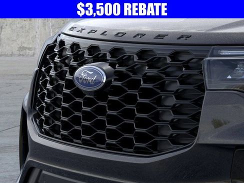 New 2026 Ford Explorer ST-Line image 17