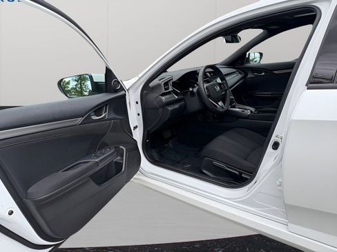 Used 2019 Honda Civic EX image 17