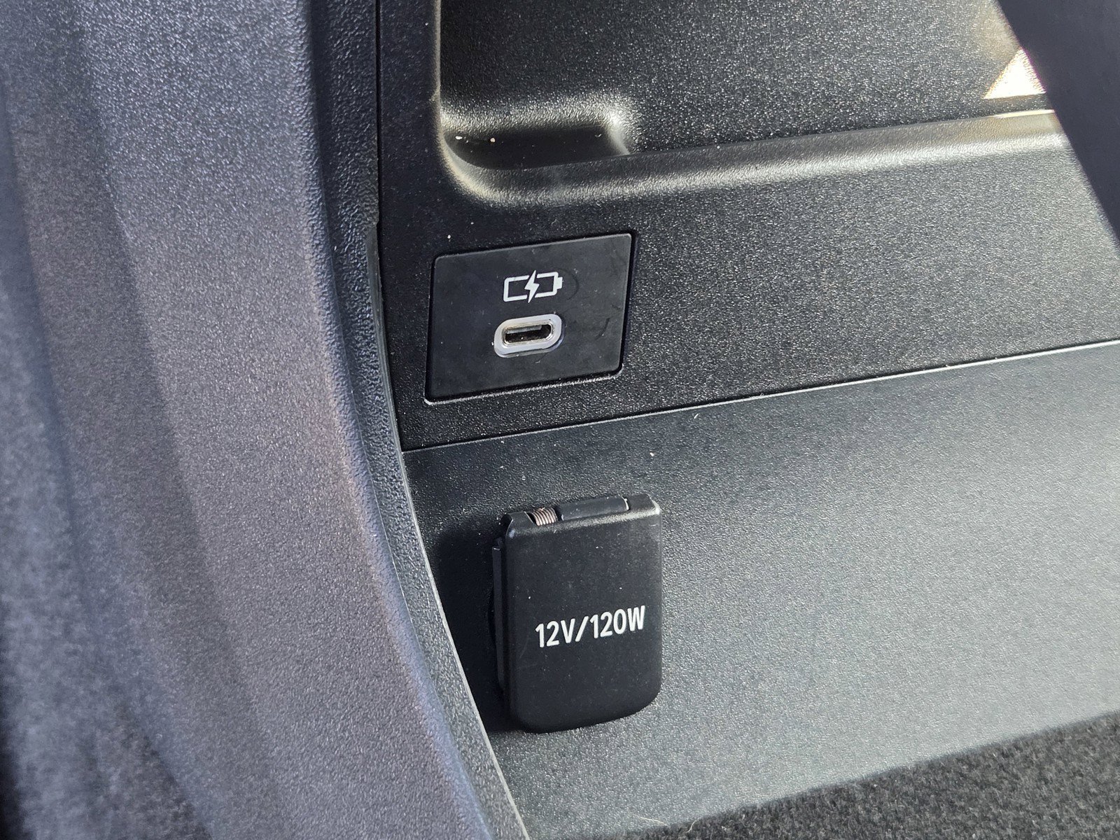 Used 2023 Subaru Solterra AWD image 25