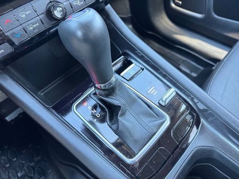 Used 2022 Jeep Compass Latitude w/ Sun and Sound Group image 25