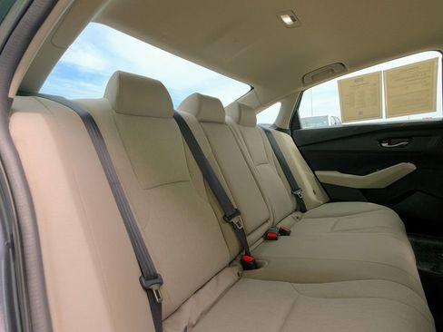 Used 2024 Honda Accord EX image 19