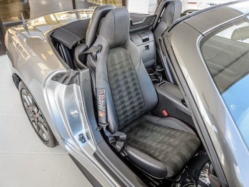 Used 2017 FIAT 124 Spider Abarth image 26