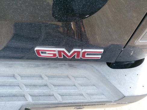 Used 2011 GMC Sierra 2500 SLE w/ SLE Preferred Package image 10